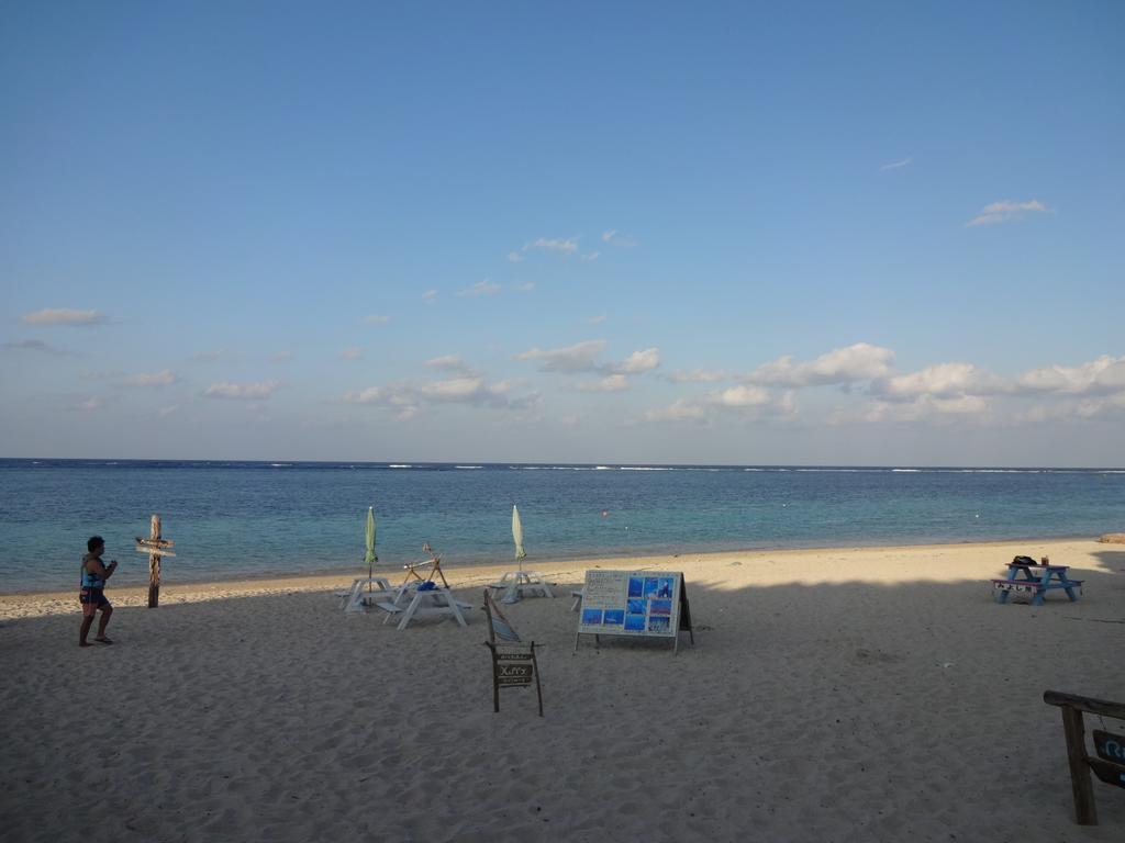 Pension Aragusuku Miyakojima  Buitenkant foto